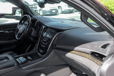 2019 Cadillac Escalade Platinum Edition