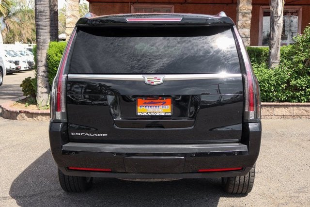 2019 Cadillac Escalade Platinum Edition