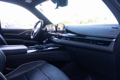 2022 Cadillac Escalade Sport