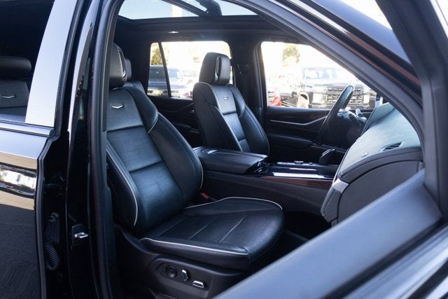 2022 Cadillac Escalade Sport