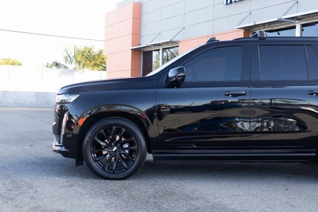 2022 Cadillac Escalade Sport