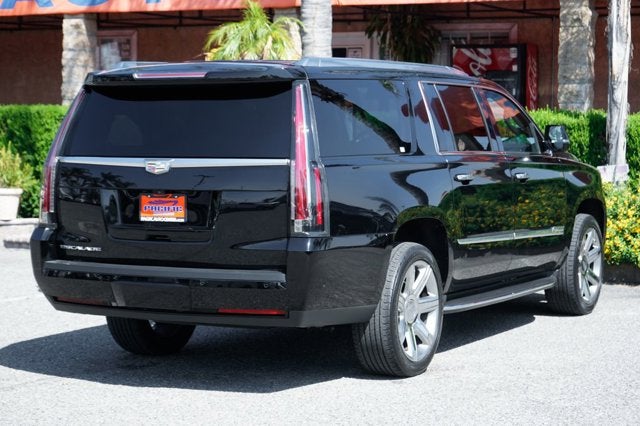 2018 Cadillac Escalade ESV Premium