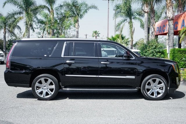 2018 Cadillac Escalade ESV Premium