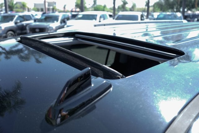 2018 Cadillac Escalade ESV Premium