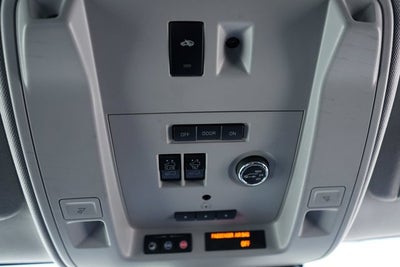 2018 Cadillac Escalade ESV Premium