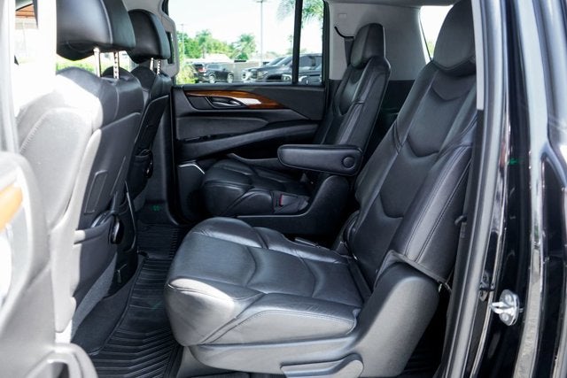 2018 Cadillac Escalade ESV Premium