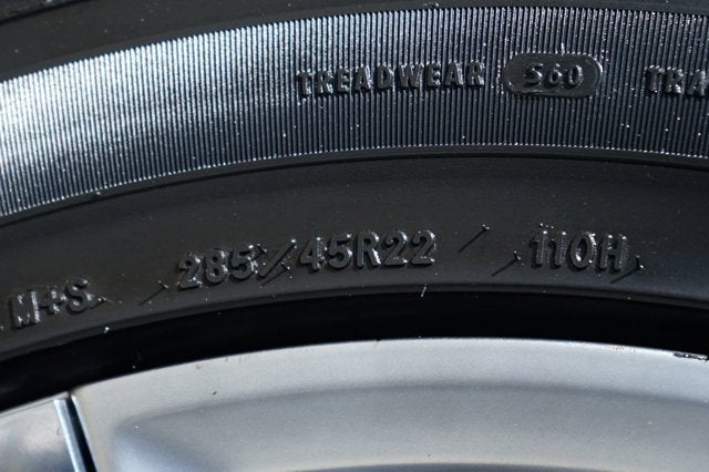 2018 Cadillac Escalade ESV Premium