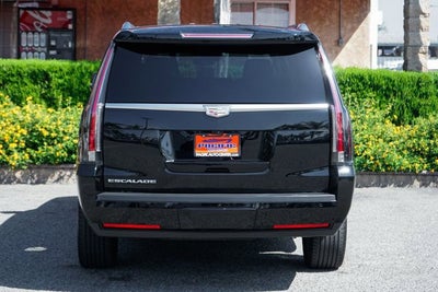 2018 Cadillac Escalade ESV Premium