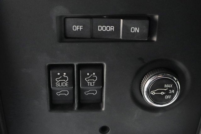 2017 Cadillac Escalade ESV Platinum Edition