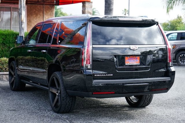 2016 Cadillac Escalade ESV Platinum Edition