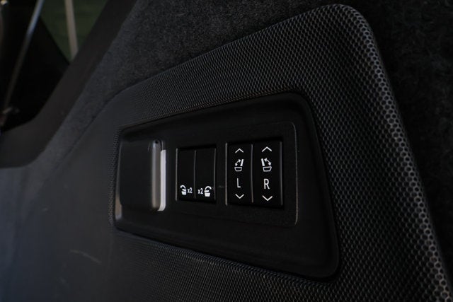 2021 Cadillac Escalade ESV Sport Platinum