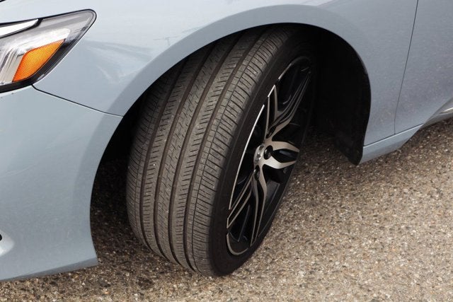 2022 Honda Accord Hybrid Touring