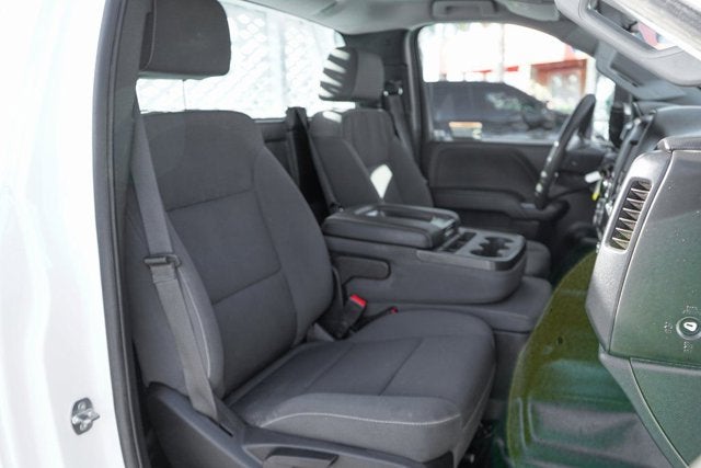 2023 Chevrolet Silverado 5500HD Work Truck