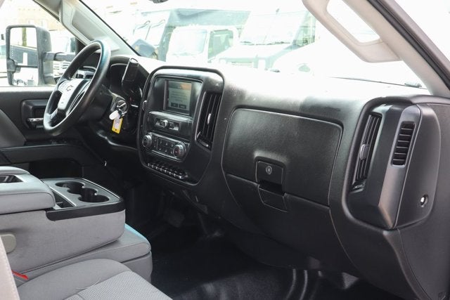 2023 Chevrolet Silverado 5500HD Work Truck