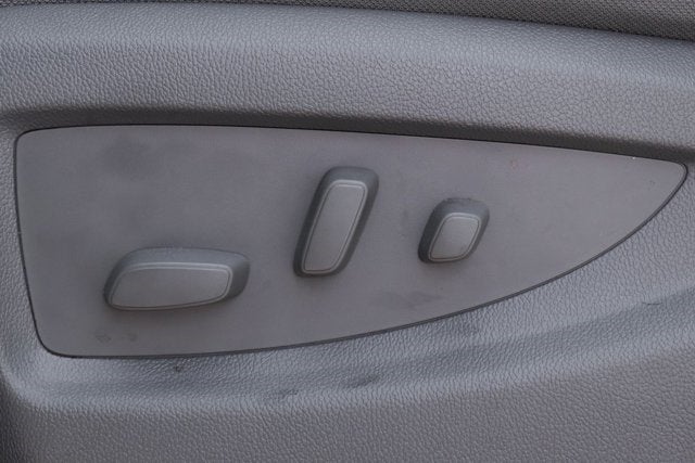 2023 Chevrolet Silverado 6500HD 1LT