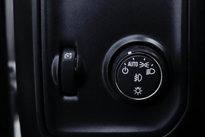 2023 Chevrolet Silverado 6500HD 1LT