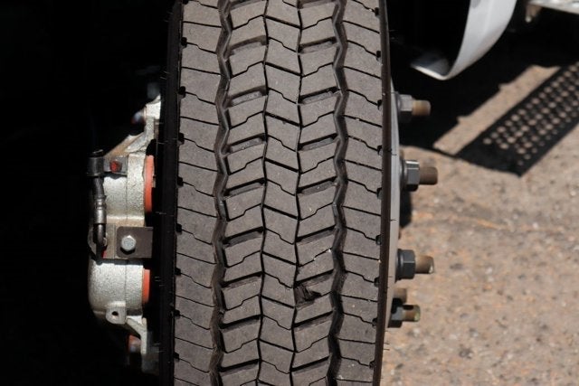 2023 Chevrolet Silverado 6500HD 1LT