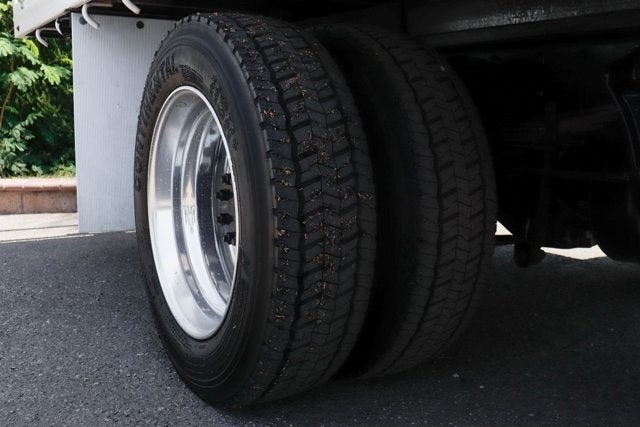 2023 Chevrolet Silverado 6500HD 1LT