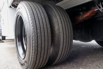 2020 Chevrolet Silverado 6500HD 1WT