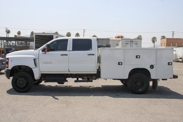 2022 Chevrolet Silverado 4500HD Work Truck