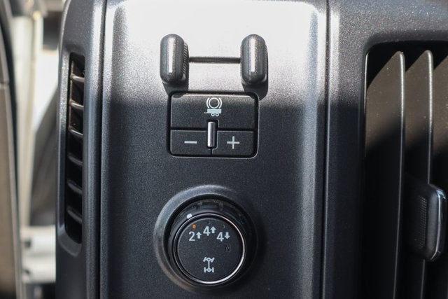 2021 Chevrolet Silverado 6500HD 1LT