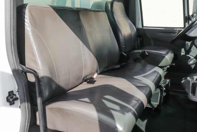 2019 International 4300 Base