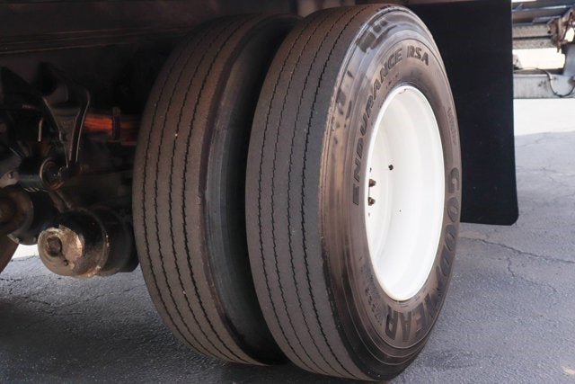 2019 International 4300 Base