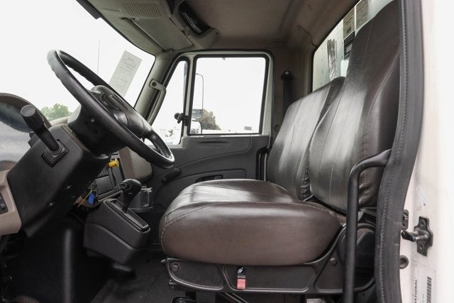 2019 International 4000 Series 4300