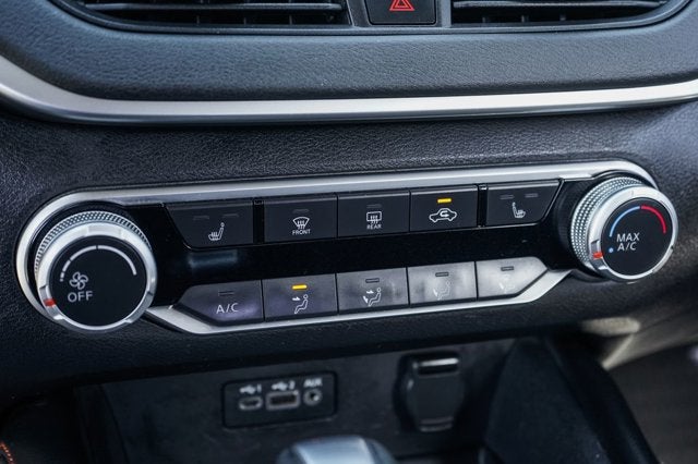 2022 Nissan Altima 2.0 SR