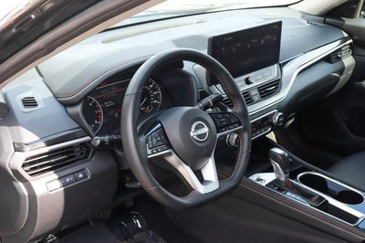 2025 Nissan Altima 2.5 SR