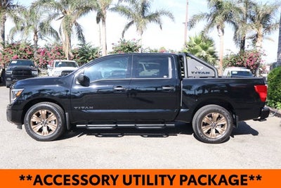 2024 Nissan Titan SV