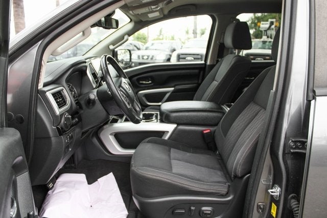 2021 Nissan Titan SV