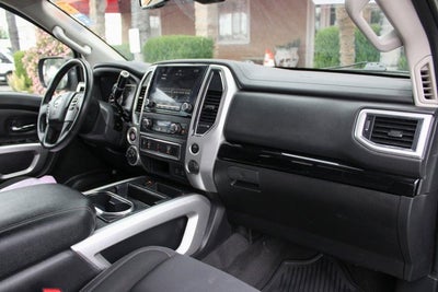 2021 Nissan Titan SV