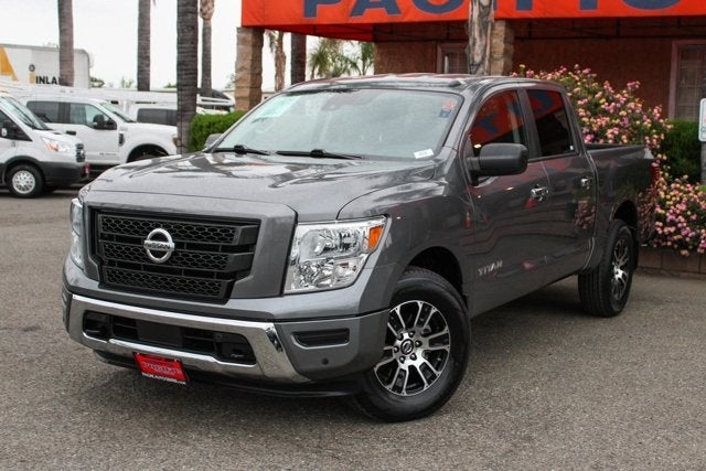 2021 Nissan Titan SV