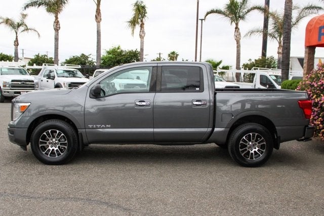2021 Nissan Titan SV