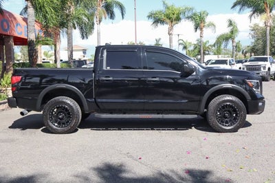 2024 Nissan Titan PRO-4X