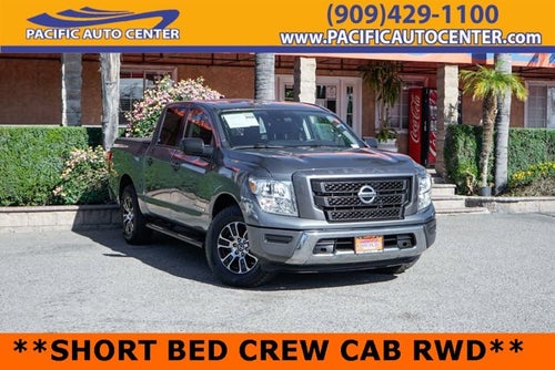 2022 Nissan Titan SV