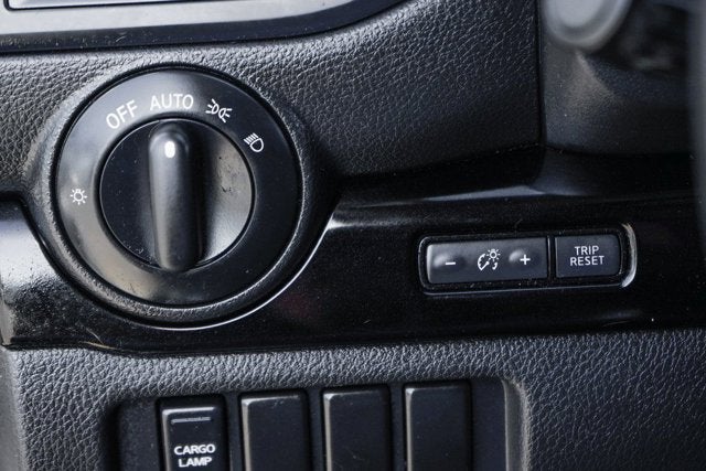 2022 Nissan Titan SV