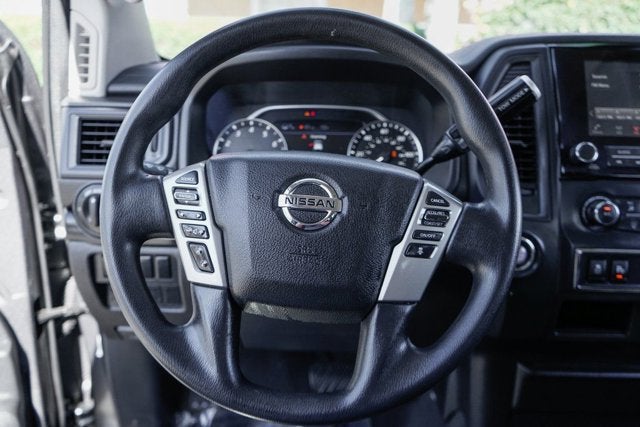 2022 Nissan Titan SV