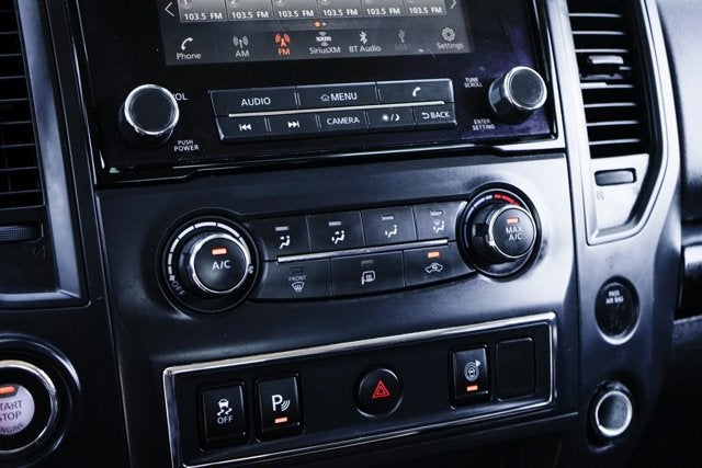 2022 Nissan Titan SV