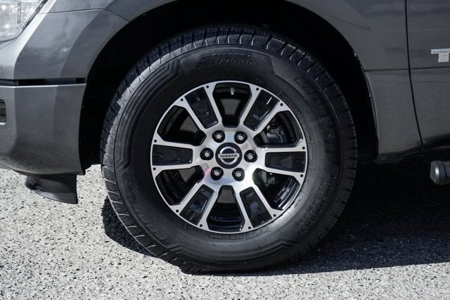 2022 Nissan Titan SV