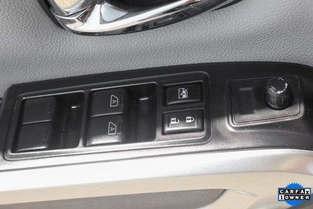 2020 Nissan Titan SV