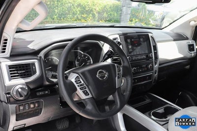 2020 Nissan Titan SV