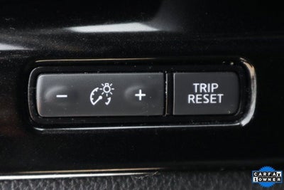 2020 Nissan Titan SV