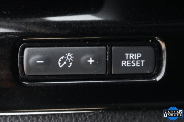 2020 Nissan Titan SV