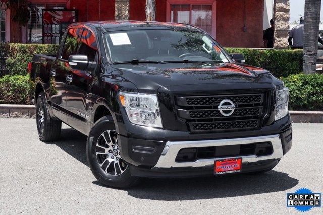 2020 Nissan Titan SV