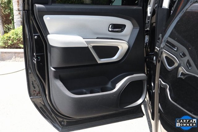 2020 Nissan Titan SV