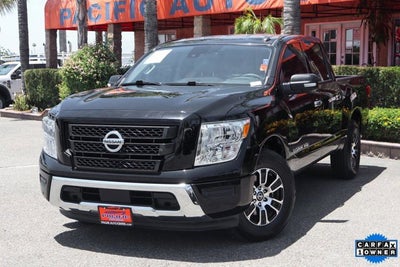 2020 Nissan Titan SV