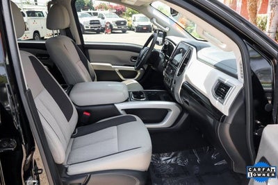 2020 Nissan Titan SV