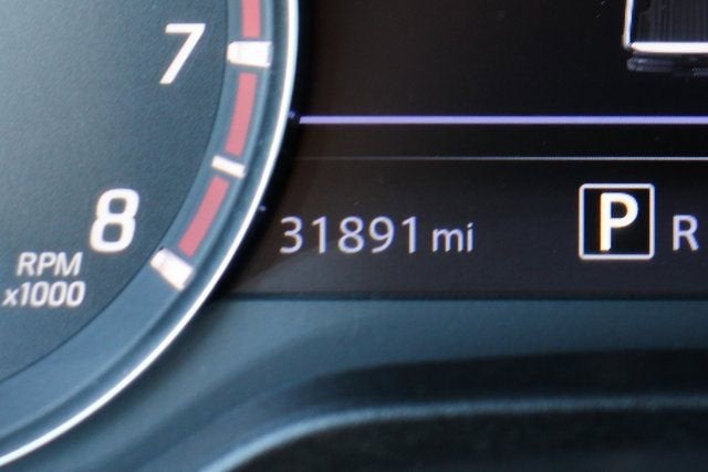 2023 Nissan Titan SV